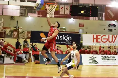 El Rojo bajó al único invicto y el Cultu festejó por primera vez: los detalles que nadie vio venir