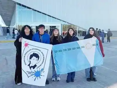 El puesto 38 no los asustó: la hazaña del colegio formoseño que terminó en el podio nacional