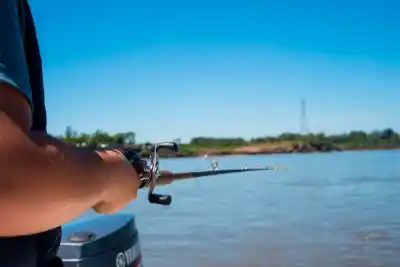 Pesca en Salto Grande: cambió la regla y nadie sabe dónde empieza a regir
