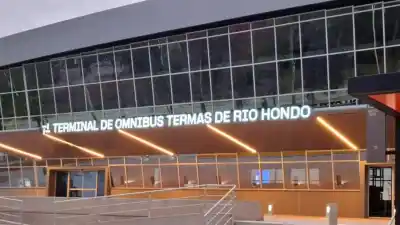 Las Termas estrena terminal de ómnibus: el gobernador llega para el corte de cintas