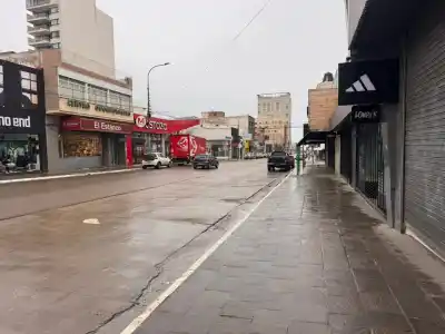 El centro de Comodoro amaneció distinto: quiénes no atienden este lunes