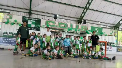 Cerca de 100 nenes coparon la cancha de Estudiantil: lo que se vivió adentro