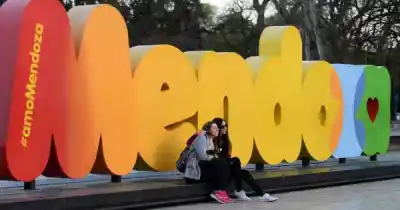 Mendoza capital superó los 2 millones de visitantes y hay un dato que la consolida como puerta de entrada