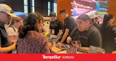 Santa Cruz desembarcó en la FIT y una localidad cordillerana dio el gran paso