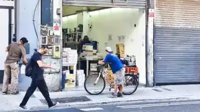 El cambio de estrategia que revoluciona las compras en el centro porteño