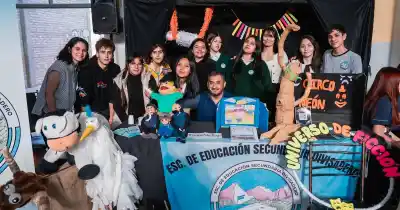 San Juan: 32 escuelas mostraron sus proyectos, pero el martes todas abren sus puertas