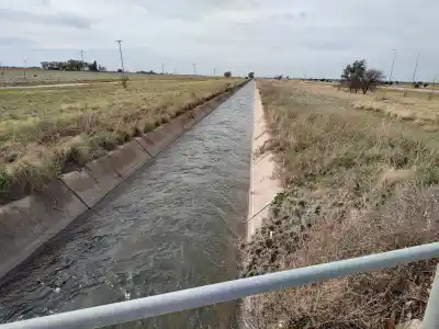 El agua que toman miles en Villa Mercedes pasó por la lupa: dónde sacaron las muestras