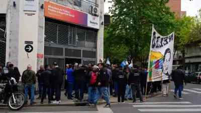 Los 200 despidos de Electrolux quedaron en el aire: la medida que los frenó por ahora