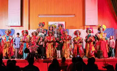 Puerto Madryn vibró con un festival que cumple 32 años y homenajeó a sus pioneros