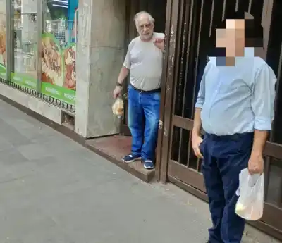 Lebbos lo vio en la vereda y estalló: "Tiene que estar encerrado"