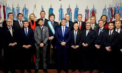 El Gobierno habilita un adelanto millonario a las provincias mientras reactiva contactos para impulsar reformas clave