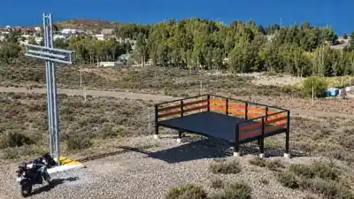 El mirador más alto de Villa El Chocón ya no es lo que era: lo que se ve desde arriba