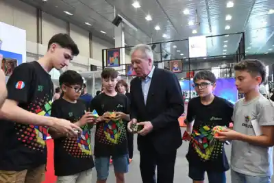 Santiago se prepara para cinco días de feria: lo que nadie se esperaba en el Fórum