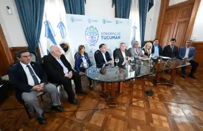 Un fenómeno climático tiene en alerta a Tucumán y Jaldo ya movió 12 mil millones de pesos