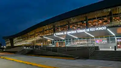 Las Termas estrena su nueva terminal: el detalle que sorprende a los que llegan en colectivo
