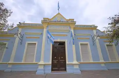 Chubut recibe $2,34 billones de Nación, pero el 65% se va en jubilaciones: el dato que incomoda