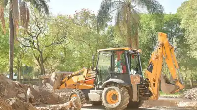 La plaza San Martín ya no será la misma: empezaron por un sector que tenía los días contados