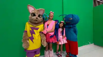Brenda Show vuelve a la Feria del Libro: el personaje que causa furor entre los chicos