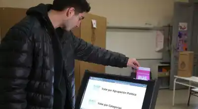 Quieren dar de baja el voto electrónico en Salta: cuánto costaría el reemplazo