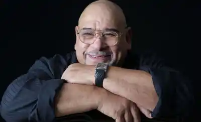 Roly Serrano llega a Santa Rosa con Yepeto y un mensaje que no deja títeres con cabeza