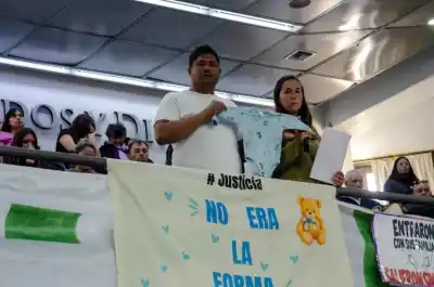 Denunciaron irregularidades en el retiro de un bebé y ahora cuatro diputadas las escucharán