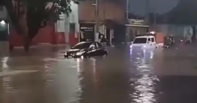 Güemes se despertó bajo el agua: la postal que se viralizó cerca de la Ruta 34