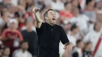 ¿Quiénes serán los elegidos? Coudet define el once ante Belgrano con una sorpresa en el ataque