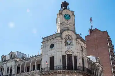 Municipales de Paraná: el aumento que llegará con los sueldos de septiembre