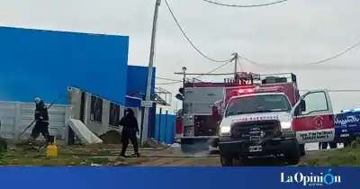 Incendio en Pampa Alta: las llamas arrasaron la casa y dos mascotas no pudieron escapar