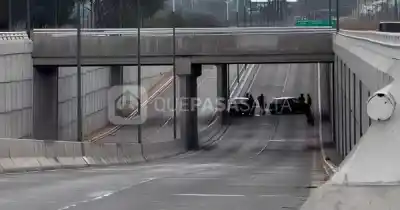 Dos autos chocaron en avenida Perón: lo que se sabe hasta ahora