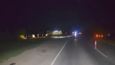 Dos jóvenes iban en moto por la Ruta 86: lo que pasó después con el conductor los dejó sin palabras