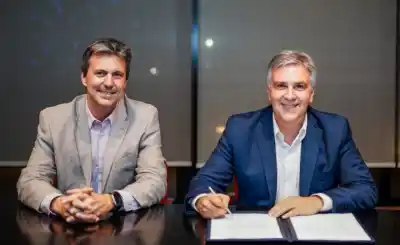 Llaryora firmó un proyecto que promete 15 años sin impuestos: dónde y quiénes podrían acceder