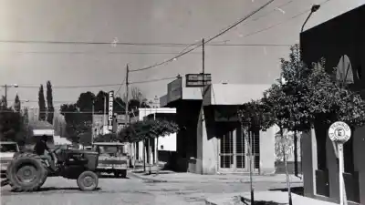 Guardan fotos que creían perdidas: el plan que las devuelve a la historia de Fernández Oro