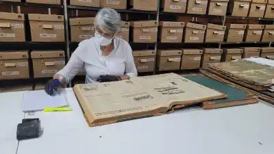 La Feria del Libro de Catamarca abre una caja fuerte con 100 años de historia, pero no es lo que imaginás