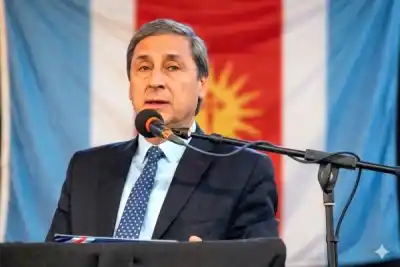 El anuncio que cambia el bolsillo de los estatales santiagueños y tiene un respaldo de peso