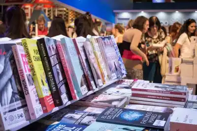 Vuelve al Predio Ferial y con más de 500 propuestas: el invitado que nadie esperaba en la Feria del Libro