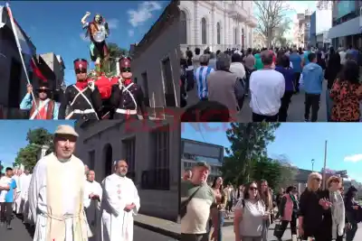 La fe salió a la calle en Paraná: el recorrido que paralizó el casco histórico