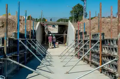 La avenida que une la Ruta 12 con Circunvalación ya tiene su primer tramo listo: qué falta para que lo habiliten