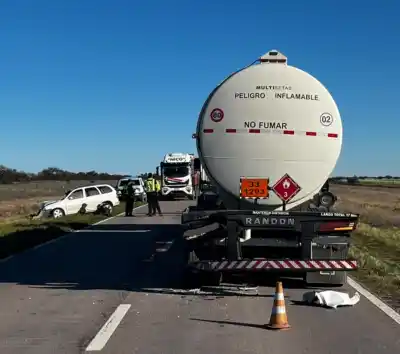 Viajaba con su hija por la Ruta 35 y un camión le cambió el destino a un hombre de Cuchillo Co