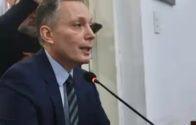 Echeverría: Gray elimina cuatro tasas y toma una decisión inédita con los jubilados
