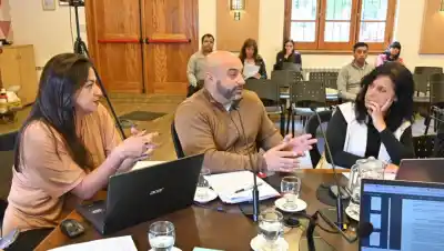 Bariloche: la advertencia del Ejecutivo que puede frenar los pagos municipales