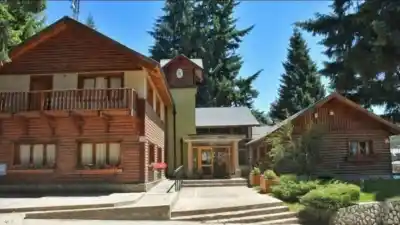 La Justicia revisa los fondos del show de Jimena Barón en Villa La Angostura: qué encontrará el contador
