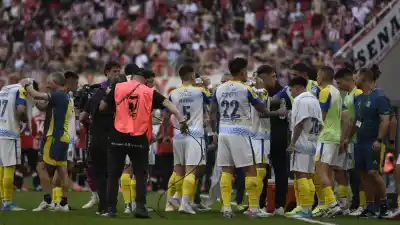 Central campeón en Santiago, pero un gesto en el final le puede costar caro a Sández