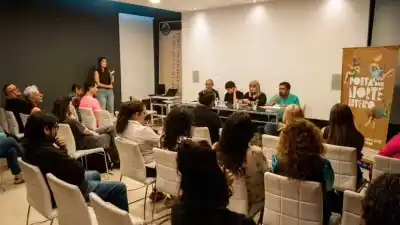 Santiago del Estero se prepara para recibir a más de cien poetas: el evento que saldrá del Fórum