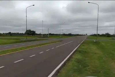 Cargás combustible y ese impuesto debería arreglar las rutas: la Justicia entrerriana ya puso la lupa