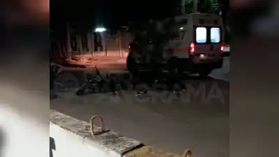 Iban en moto y bicicleta por la colectora de Lugones: lo que quedó sobre el asfalto