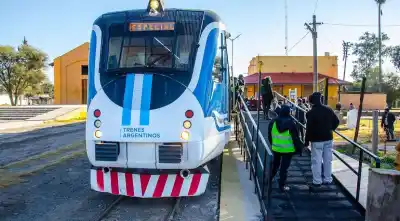 El tren que une Salta con Campo Quijano deja de circular: cuánto tiempo estará parado