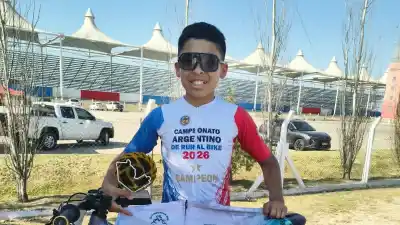 Un pibe de Catamarca pedalé hasta lo más alto del Argentino y dejó a todos atrás