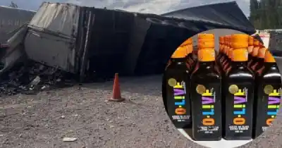 Un camión volcó con aceite de oliva y lo que sucedió después desató el caos