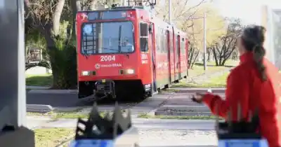 El Metrotranvía se frenó de golpe: qué se sabe de la falla que dejó a todos a pie